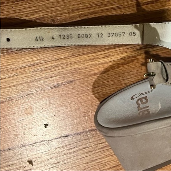 Ara extremely well made sandals. Worn once. - Picture 8 of 9